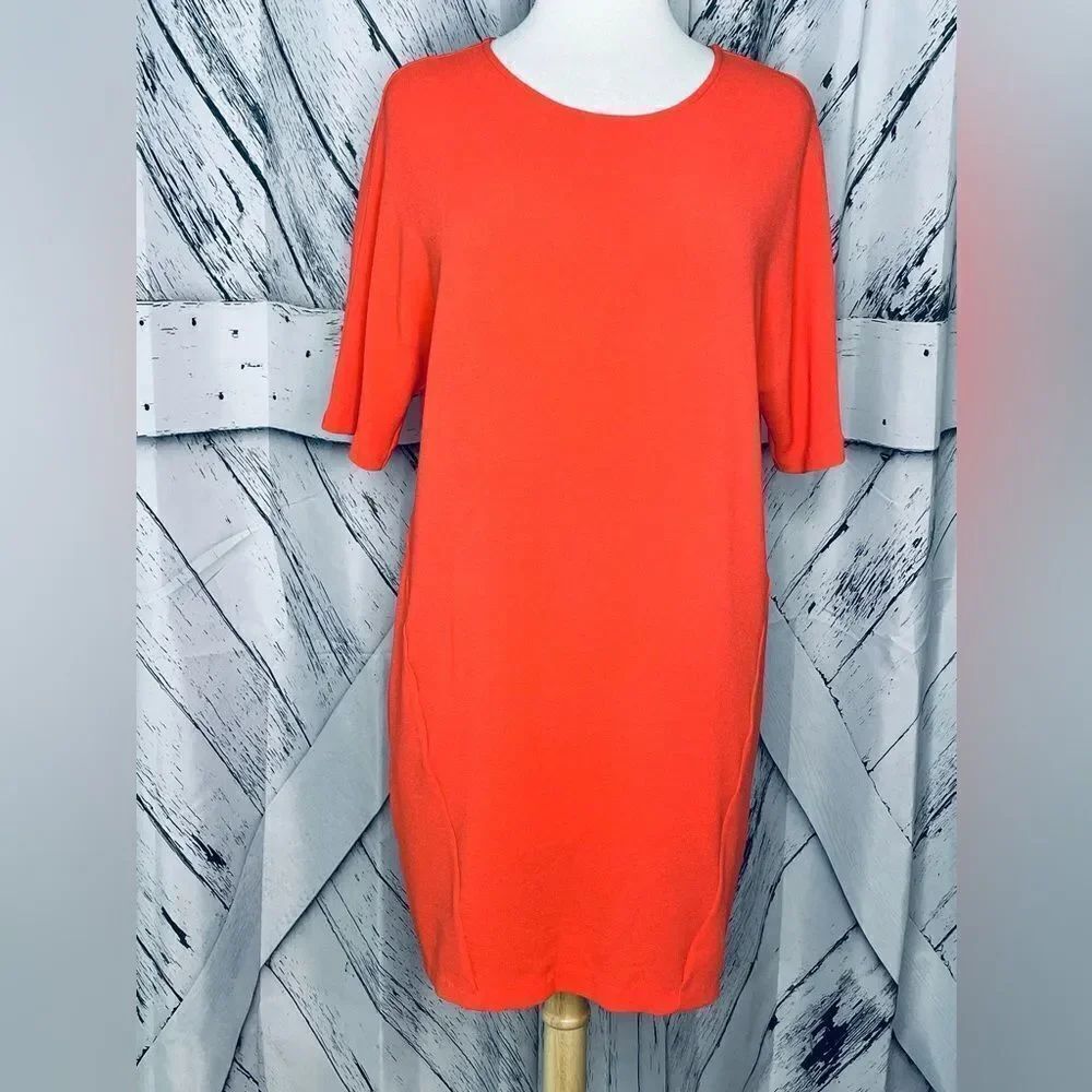WAYF coral orange short sleeve dress M